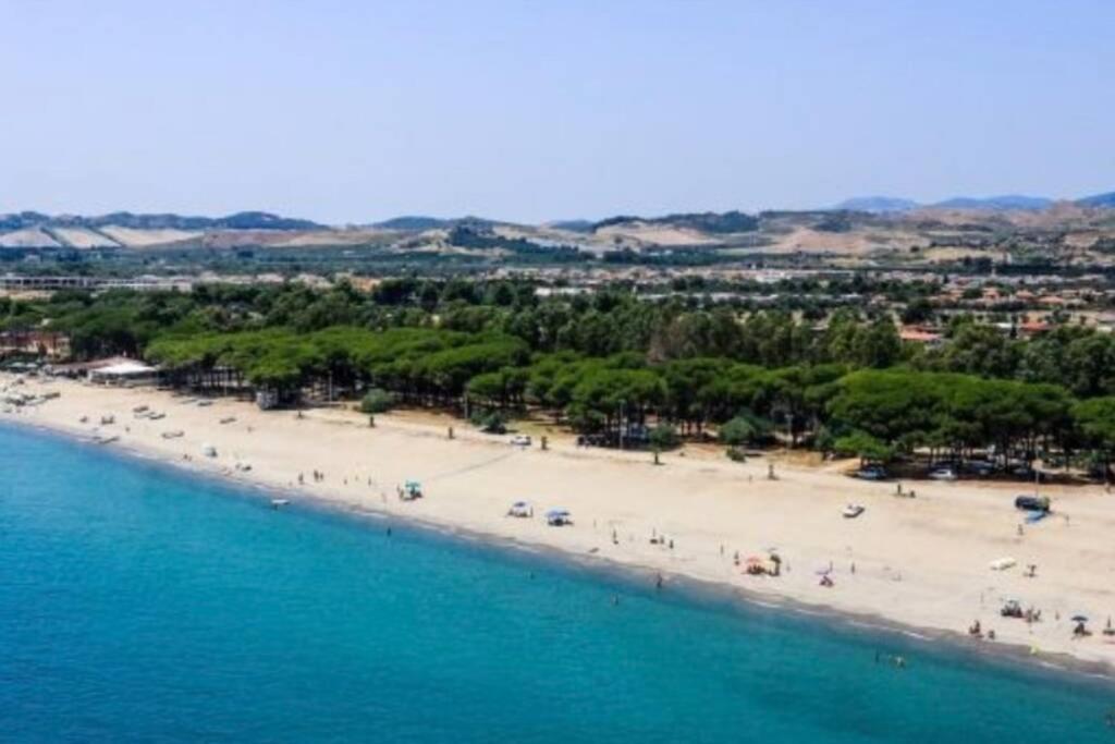 Casa Vacanze Simeri Mare Exterior foto