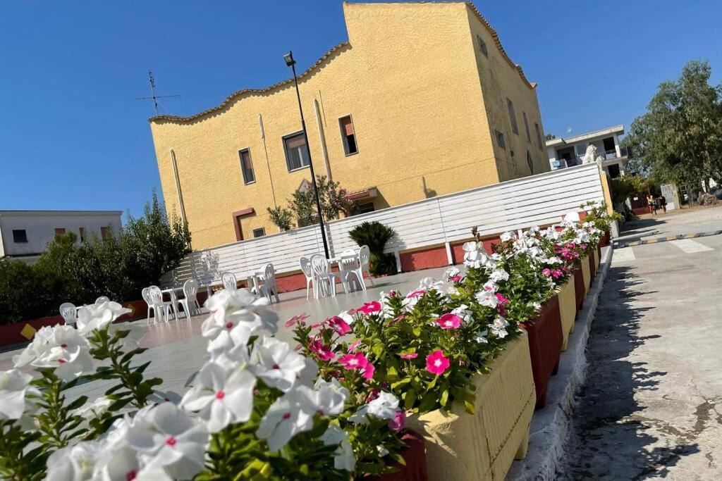 Casa Vacanze Simeri Mare Exterior foto